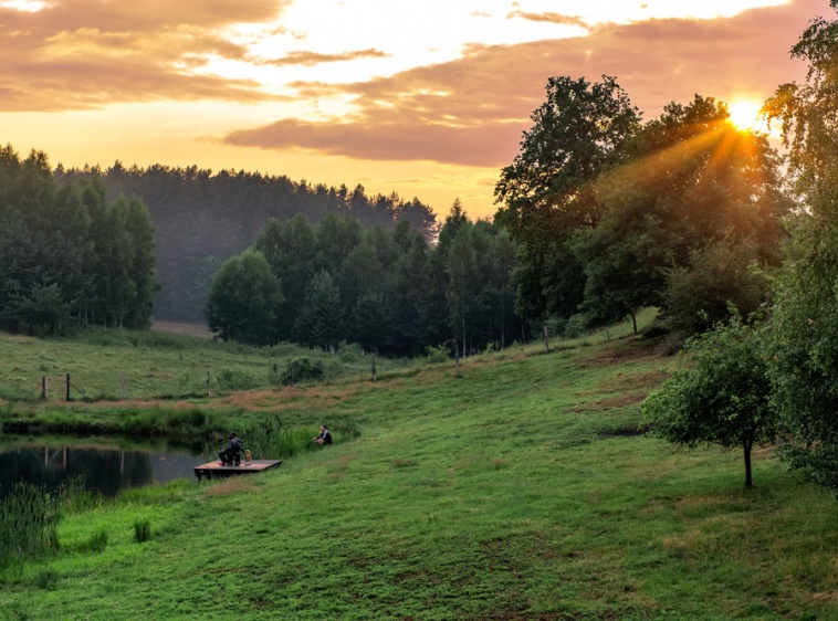 Siedlisko na Wygonie  Siedlisko na Wygonie Mazury fot. http://kubasikorski.pl